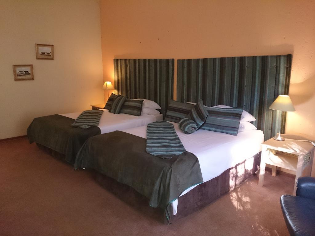 Hornbill Lodge Magaliesburg Szoba fotó