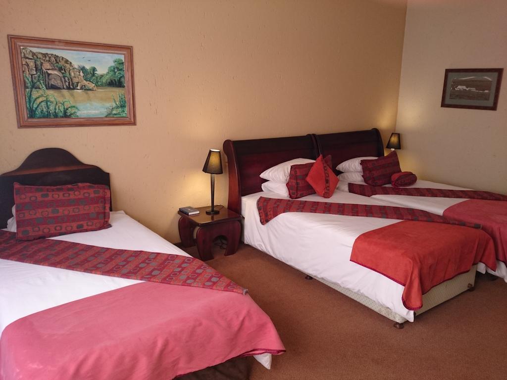 Hornbill Lodge Magaliesburg Szoba fotó