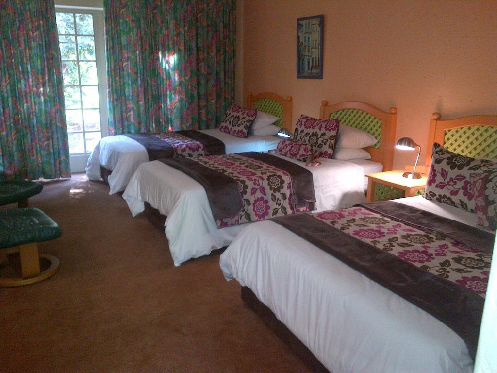 Hornbill Lodge Magaliesburg Szoba fotó